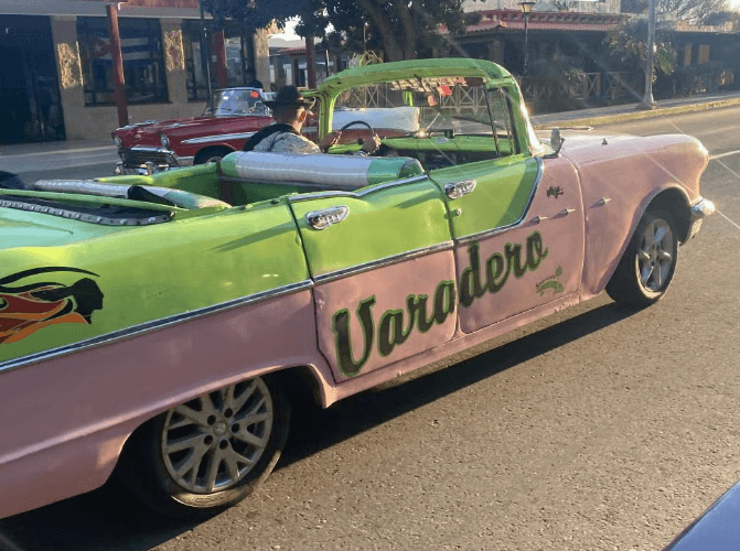 Tour privato in auto d'epoca di Varadero - Photo 5 (Gallery view)