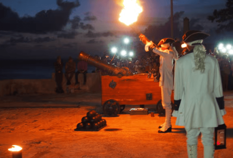 Havana Cannon Firing Ceremony - Photo 5 (Gallery view)