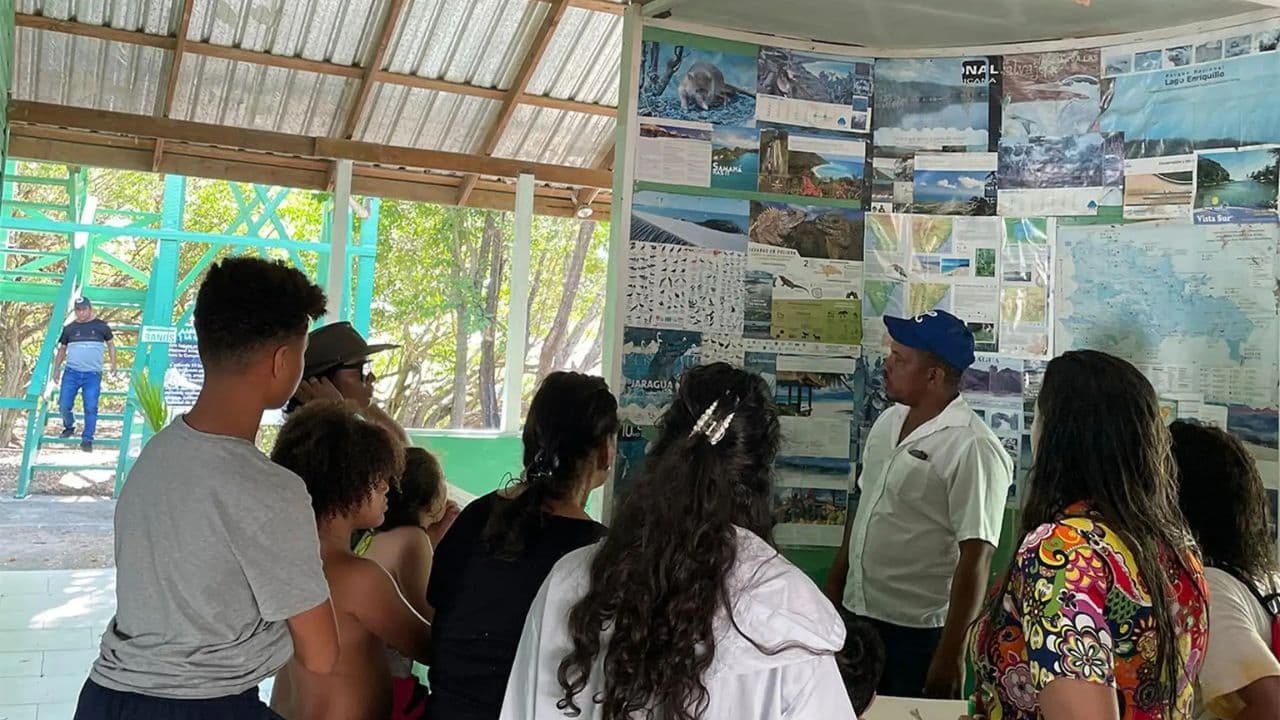Bahía de las Águilas + Laguna de Oviedo TODO INCLUIDO! - Photo 2 (Gallery view)