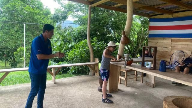 La Fortuna: Rio Celeste, Sloths, Coffee & Chocolate Tour - Dominican Republic