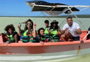 Barahona: Bahía de las Águilas & Laguna Oviedo Day Trip - Dominican Republic