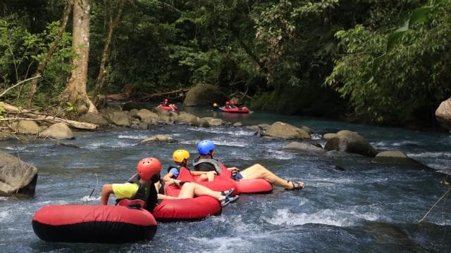 Tubing Rio Celeste: Adventure and Nature - Photo 4 (Gallery view)