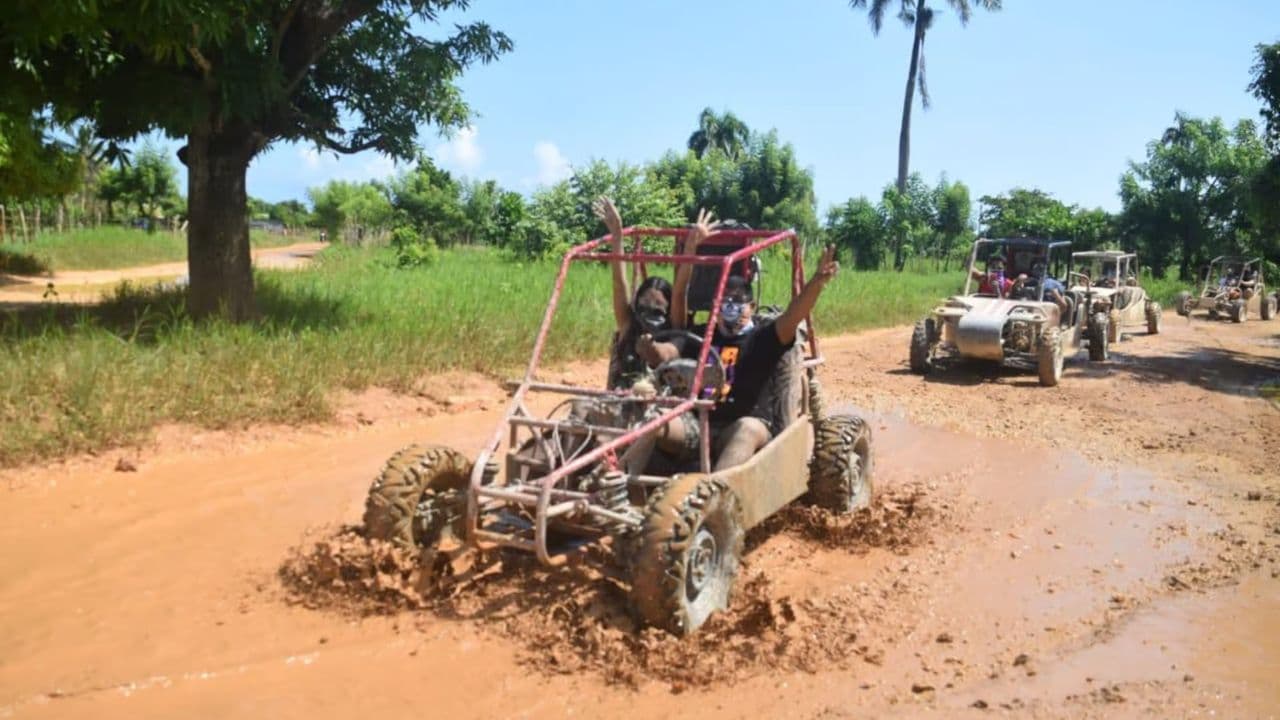 From Samaná: Baiguate Waterfall and Jarabacoa Buggy Tour - Photo 4 (Gallery view)