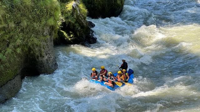 Pacuare River Rafting - Photo 4 (Gallery view)