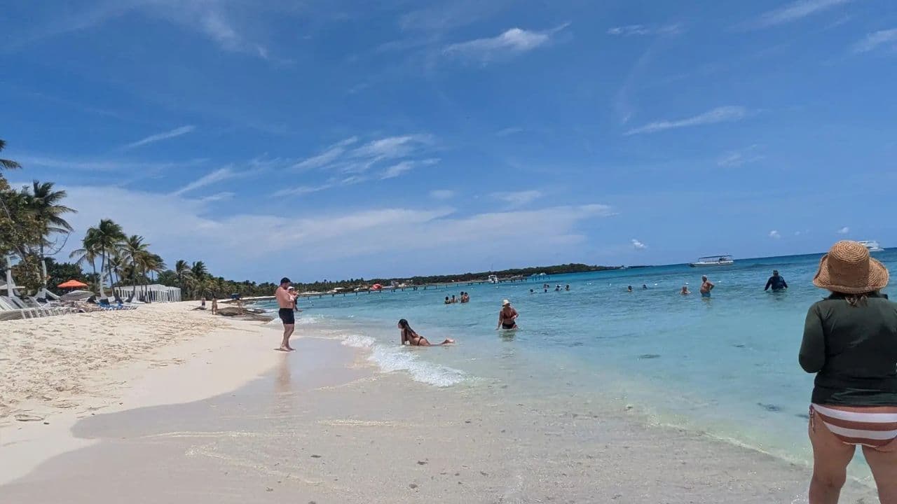 Full-Day at Catalina Island from Santo Domingo - Dominican Republic
