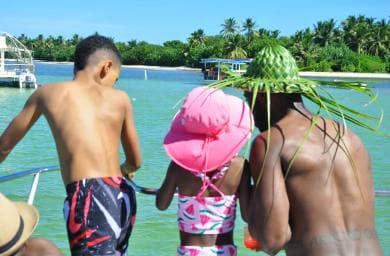 Punta Cana: Catamaran Tour with Reef Snorkeling and Open Bar - Photo 2 (Gallery view)