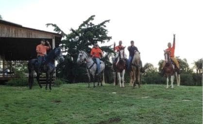 Santo Domingo: Horseback Riding - Round Trip Transportation - Photo 3 (Gallery view)