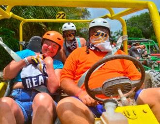 Punta Cana: Boogie Boarding and Parasailing Adventure - Photo 4 (Gallery view)