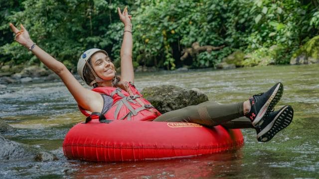 La Fortuna: White Water Tubing Tour with Guide and Transfers - Photo 2 (Gallery view)