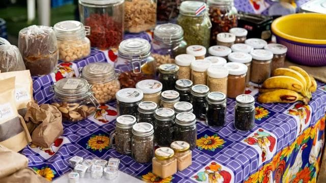Costa Rica: Farmers Market Tour with a Local - Dominican Republic