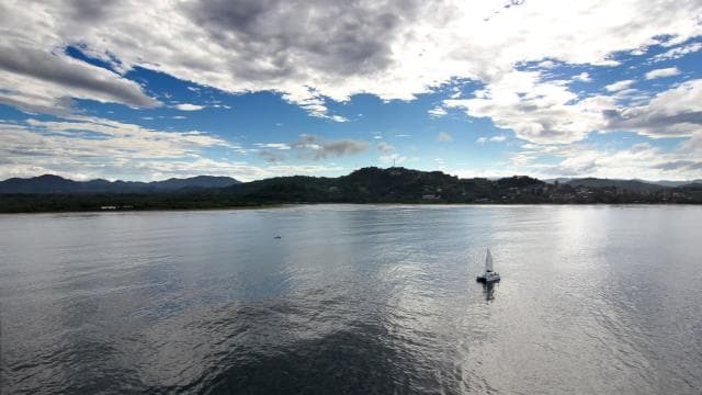 Tamarindo: All-Inclusive Catamaran Sailing Tour - Photo 2 (Gallery view)