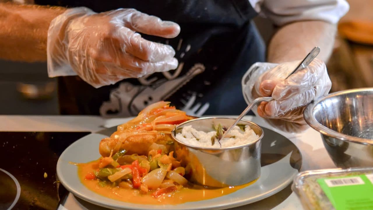 Punta Cana: 'Chillo al Coco' Cooking Lesson with Transfer - Photo 5 (Gallery view)