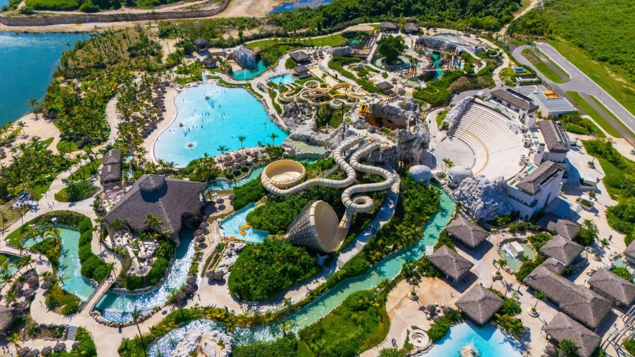 Punta Cana: Caribbean Lake Water Park Ticket with Transfers - Photo 4 (Gallery view)