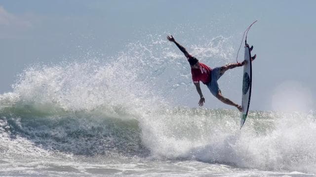Jaco Beach: Surfen lernen in Costa Rica – Surfen für Familien - Photo 2 (Gallery view)