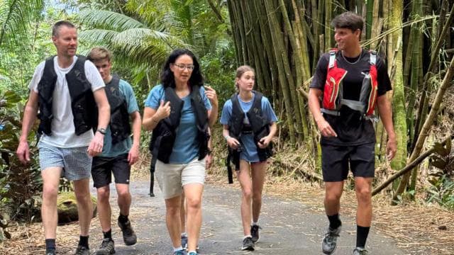 Aventure privée à El Yunque - Prise en charge + toboggan aquatique et balançoire - Photo 2 (Gallery view)