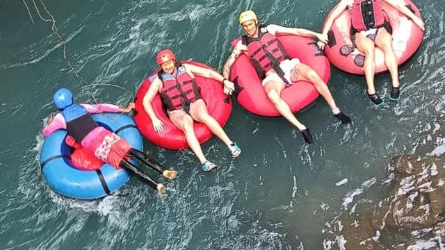 Tubing Tour Rio Celeste - Photo 2 (Gallery view)