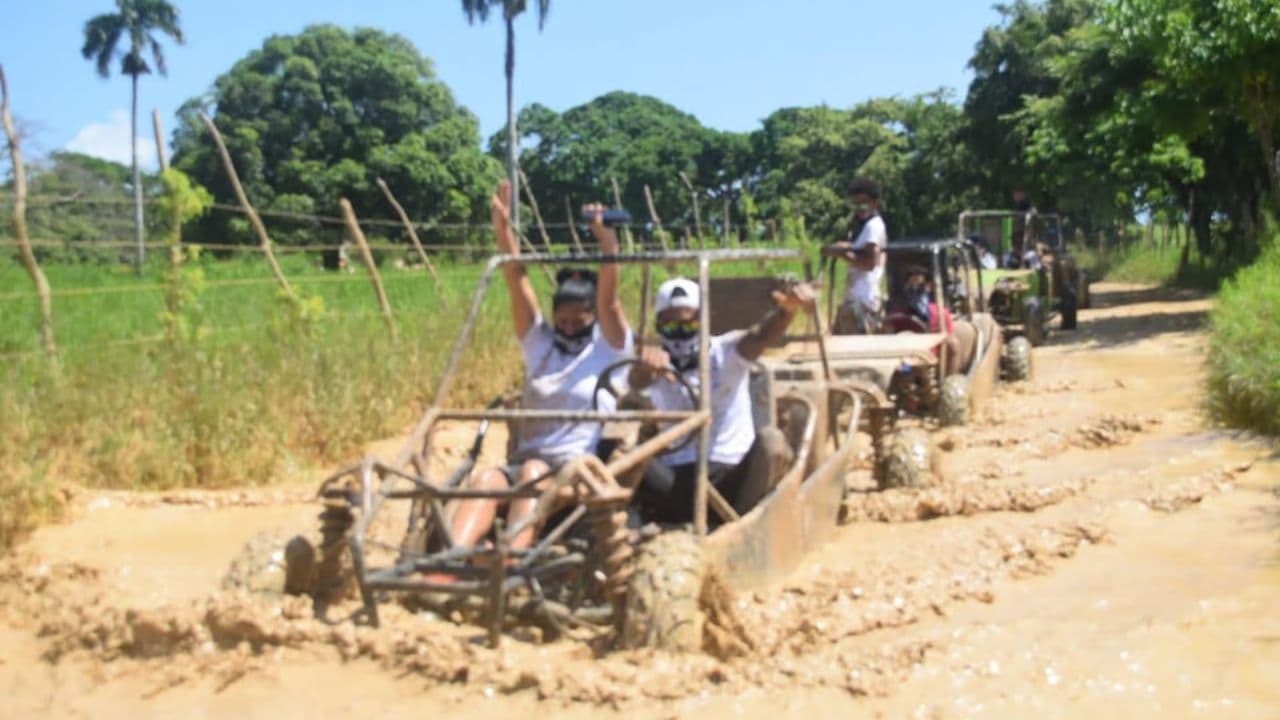From Samaná: Baiguate Waterfall and Jarabacoa Buggy Tour - Photo 3 (Gallery view)