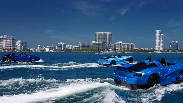 San Juan: WATER JET CAR-Red Bugatti Experience - Photo 4 (Gallery view)