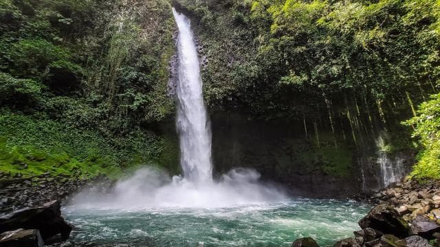 ARENAL VOLCANO BALDI HOT SPRINGS & LA FORTUNA WATERFALL - Dominican Republic