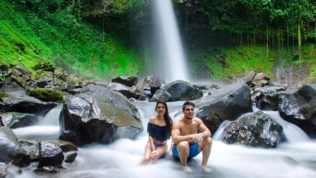 La Fortuna : visite du volcan Arenal et de la cascade avec déjeuner - Photo 4 (Gallery view)
