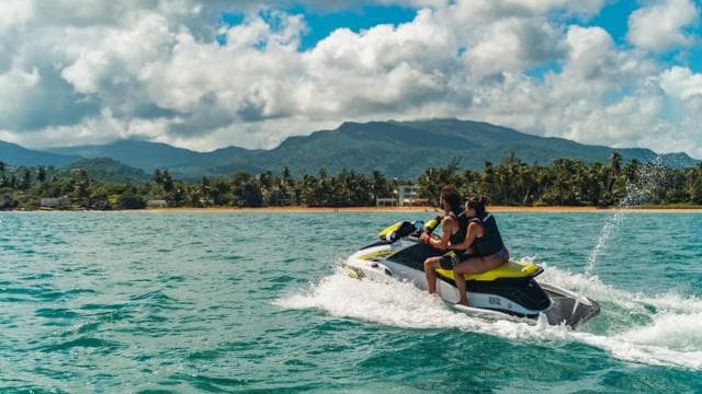 Luquillo: Guided Jet Ski Tour of Luquillo Beach - Photo 5 (Gallery view)