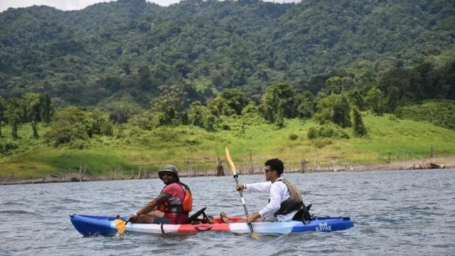 Enjoy the best Volcano view at our Kayak tour on Lake Arenal - Dominican Republic