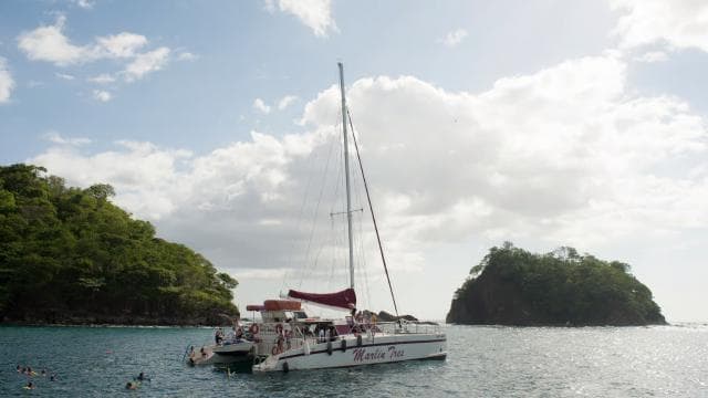 Playa Tamarindo: Sunset Sailing and Snorkeling Tour - Dominican Republic