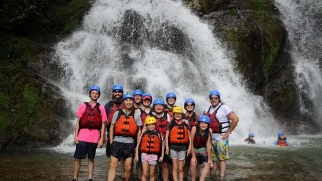 Manuel Antonio: Savegre Whitewater Rafting & Waterfall Tour - Photo 5 (Gallery view)
