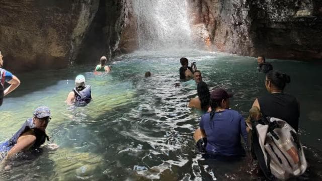 Liberia: La Leona Waterfall River Tubing - Photo 4 (Gallery view)