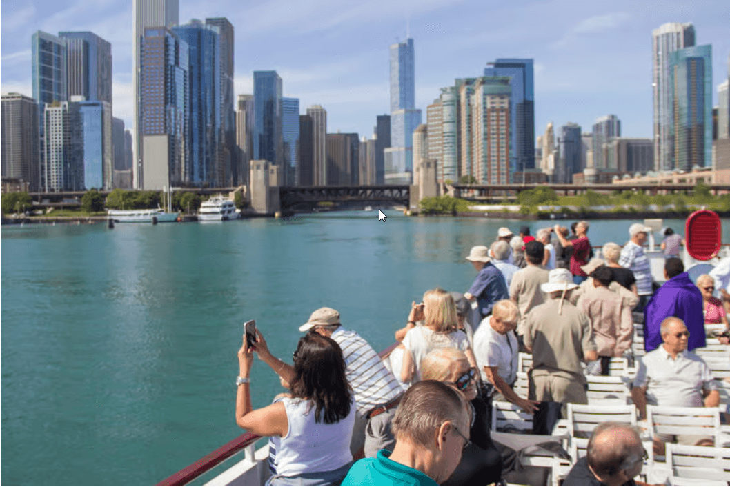 Chicago: 45-Minute Family-Friendly Architecture River Cruise - Photo 4 (Gallery view)