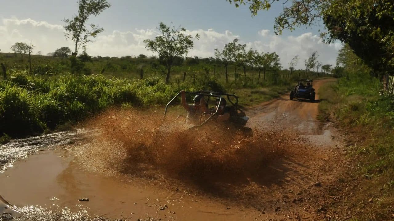 Bayahibe Buggy-Abenteuer zwischen Dschungel, Höhlen und Stränden - Dominican Republic