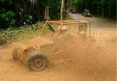 Soukromé: Jungle Buggy Zipline Combo Adventure na La Hacienda - Dominican Republic