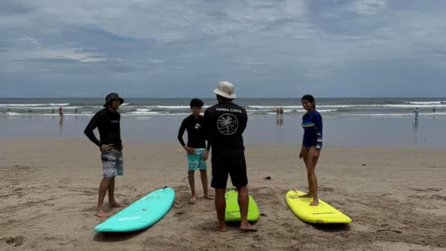 Nosara: Playa Guiones Surf Leson ak enstriktè lokal - Photo 5 (Gallery view)
