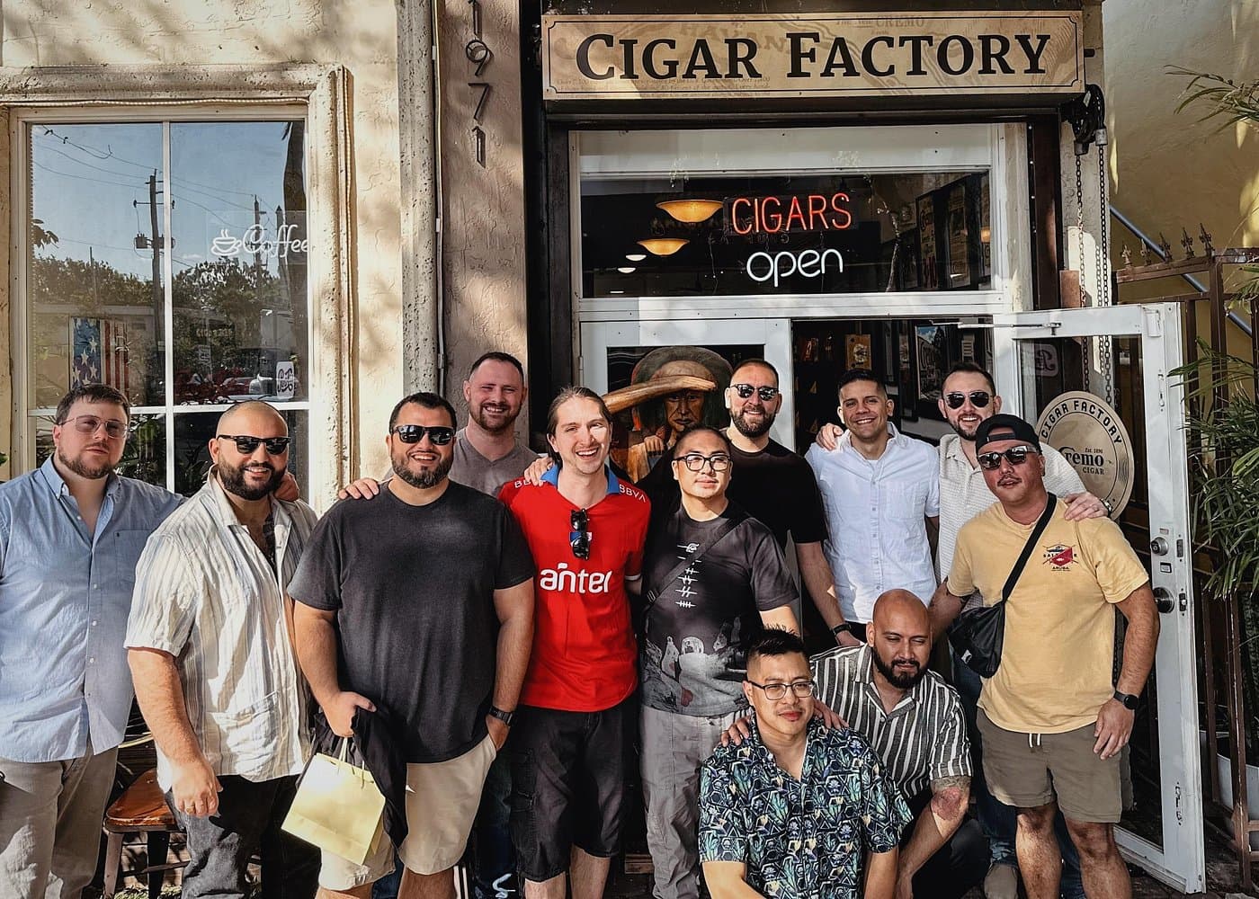 Miami Cigar Factory Tour: Cuban Coffee & Hand-Rolled Cigars - Photo 2 (Gallery view)
