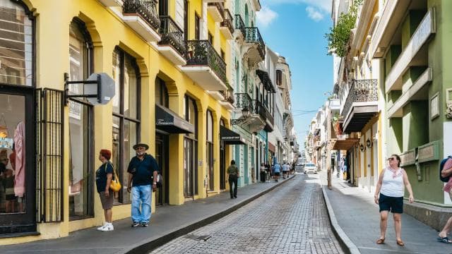 San Juan: Old Town Foodie Walking Tour with Tastings - Photo 2 (Gallery view)