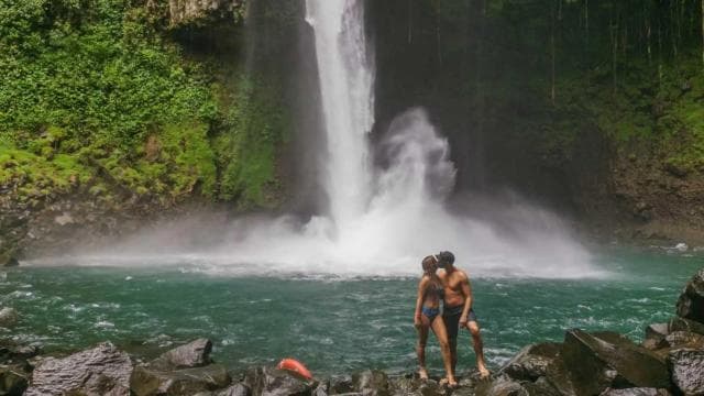 La Fortuna: Half-Day Waterfall Tour with Lunch - Dominican Republic