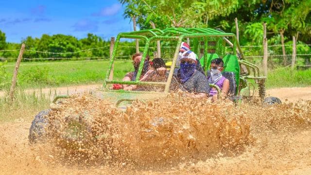 Punta Cana: tour de medio día a caballo en buggy Macao - Photo 2 (Gallery view)