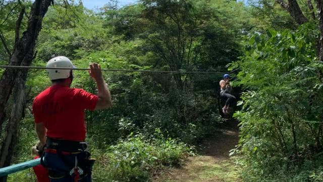 Tamarindo: Ziplining in the Costarican jungle - Photo 2 (Gallery view)