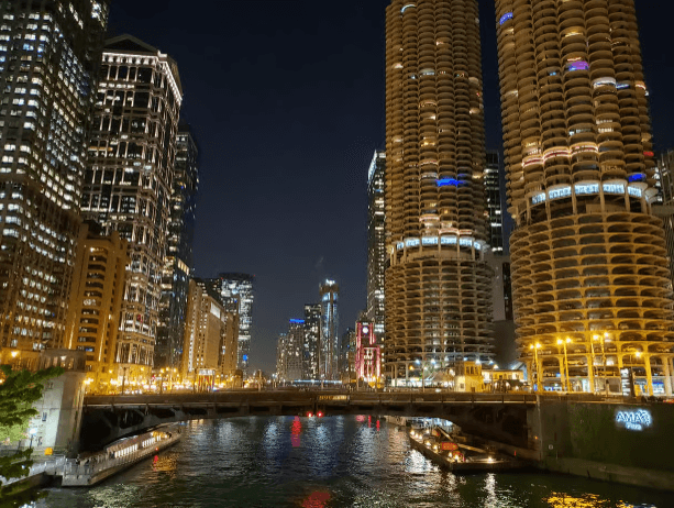 Chicago by Night River and Lake Cruise - Photo 3 (Gallery view)