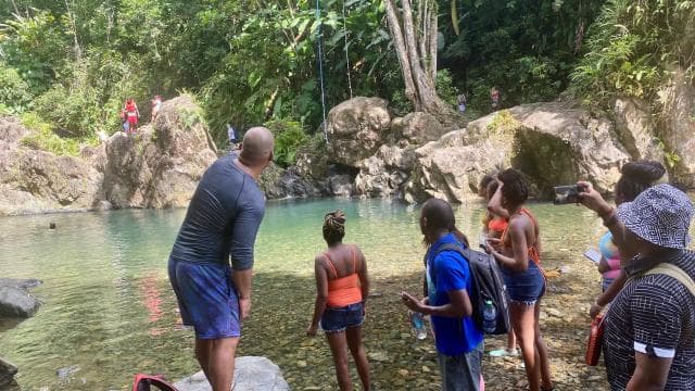 Secret Path to Tinajas Falls (El Yunque Rainforest) - Photo 4 (Gallery view)