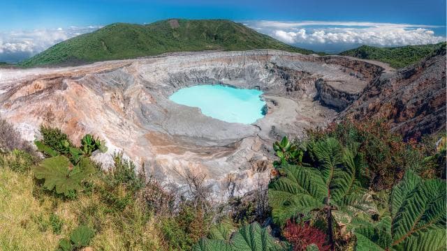 From San José: Poas Volcano, Café Doka and La Paz Waterfalls - Dominican Republic