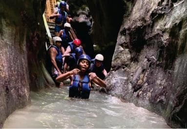 Puerto Plata/Amber Cove: Zipline and Waterfalls with Lunch - Photo 3 (Gallery view)
