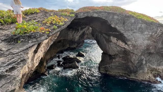 San Juan:Indigenous Indian Cave & beach Coastal Scenery Tour - Dominican Republic