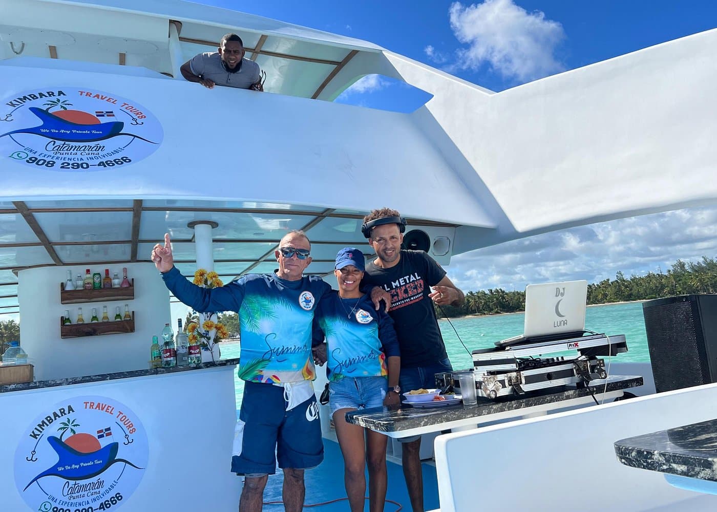 Private Party boat, snorkeling, sand bar, music, drinks - Dominican Republic