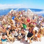 Party Boat / Fiesta En Catamarán En Punta Cana / Free Drinks - Photo 2 (Gallery view)