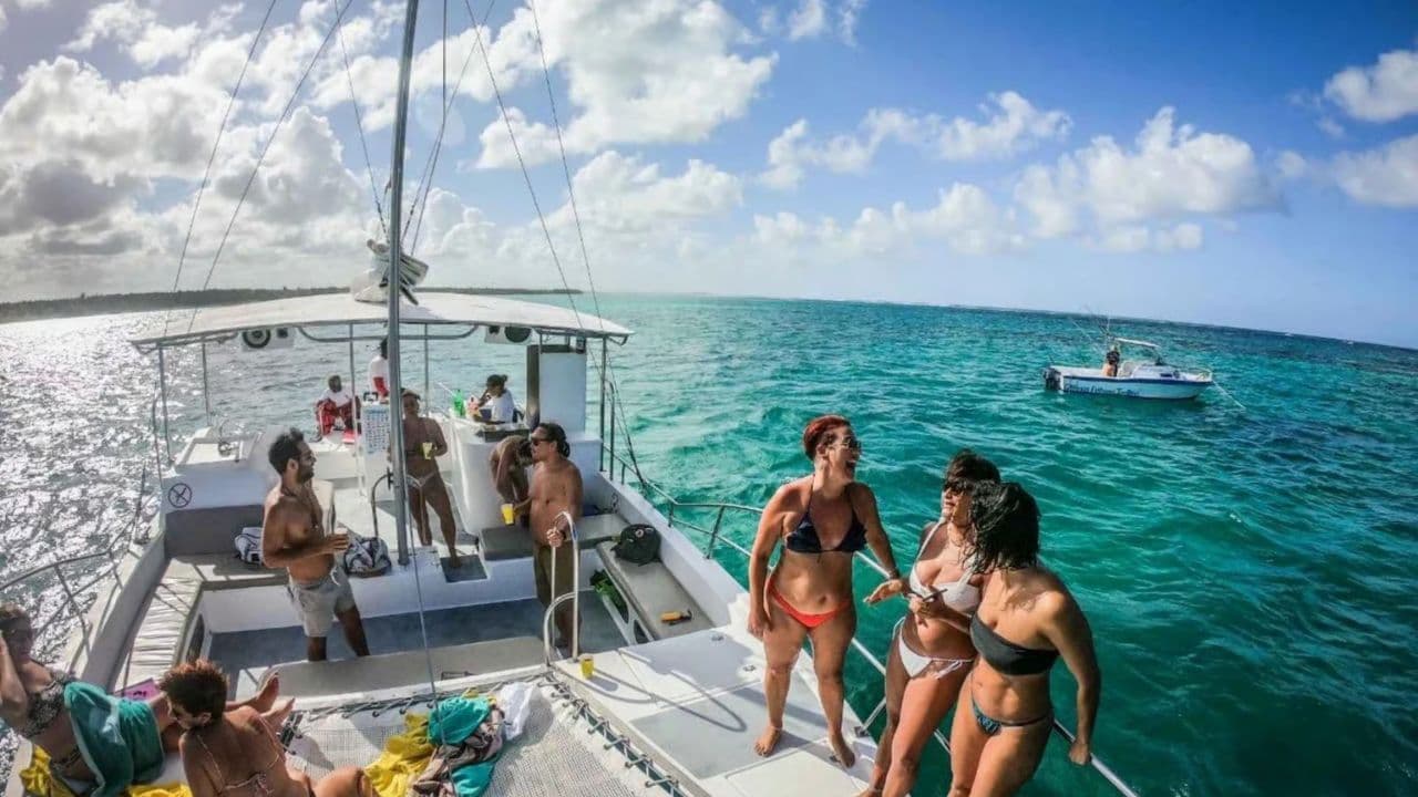 Punta Cana: Sunset Party Boat with Snorkeling - Photo 3 (Gallery view)