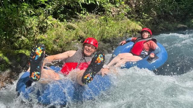 Tubing Rio Celeste: Adventure and Nature - Photo 2 (Gallery view)