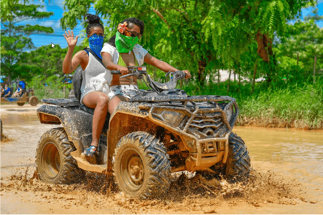 ATV- und Buggy-Ausflug 4x4 in Punta Cana mit Wasserhöhle - Dominican Republic