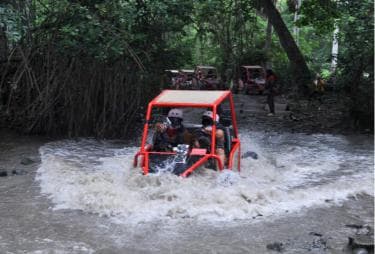 Puerto Plata: Mega Drive & Splash - Photo 3 (Gallery view)