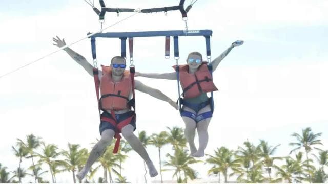Punta Cana: Hotel Pickup and Parasailing Adventure - Photo 5 (Gallery view)